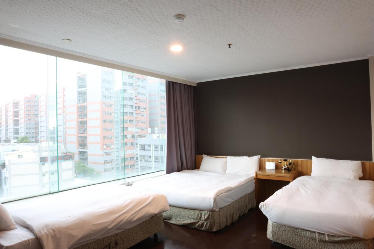 Back Home Hotel Chiayi Buitenkant foto